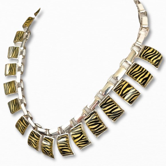 80’s Style Statement Black Stripe Silver tone and Zebra Necklace - Picture 9 of 13